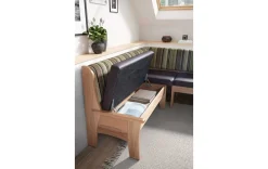Bequeme Eckbank mit Truhe