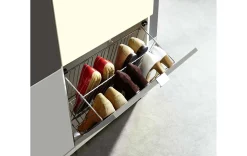 Klappe zu Schuhschrank