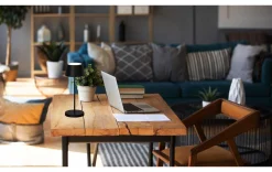 LED Akku-Tischleuchte