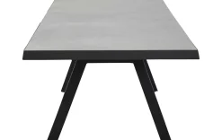 Moderner Ausziehtisch