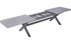 Moderner Ausziehtisch