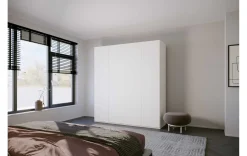 Moderner Drehtürenschrank