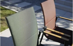 Moderner Gartenstuhl