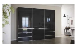 Moderner Schwebetürenschrank