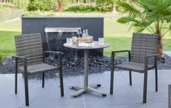 Moderner Stapelstuhl