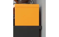 Multimedia-Schreibtisch