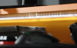 Multimedia-Schreibtisch