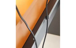 Multimedia-Schreibtisch